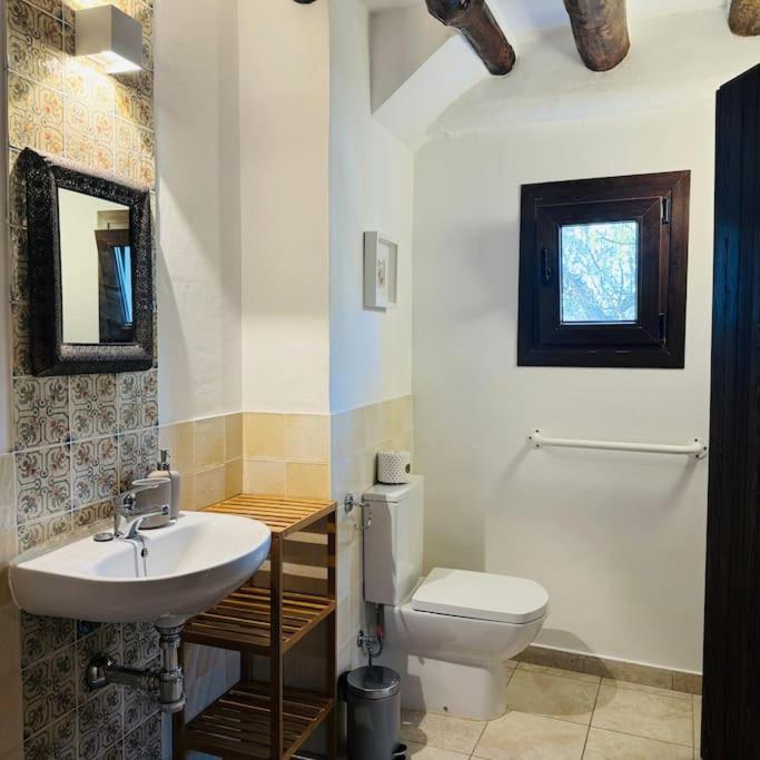 הוילה אורגיווה Almond Hill House מראה חיצוני תמונה