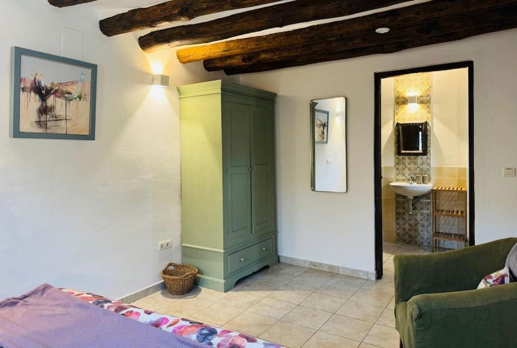 הוילה אורגיווה Almond Hill House מראה חיצוני תמונה